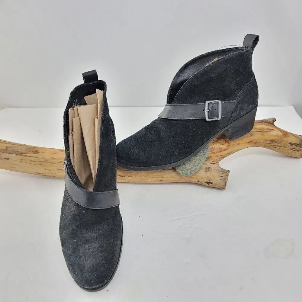 Ugg black short booties. Black suede
